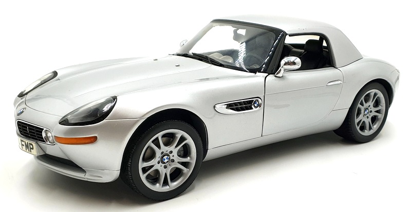 京商 1/12 007 James Bond BMW Z8 007ボンドカー (チタン