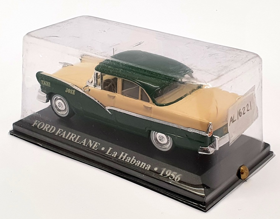 Altaya 1/43 Scale AL16221 - 1956 Ford Fairlane Taxi La Habana - Green/Cream