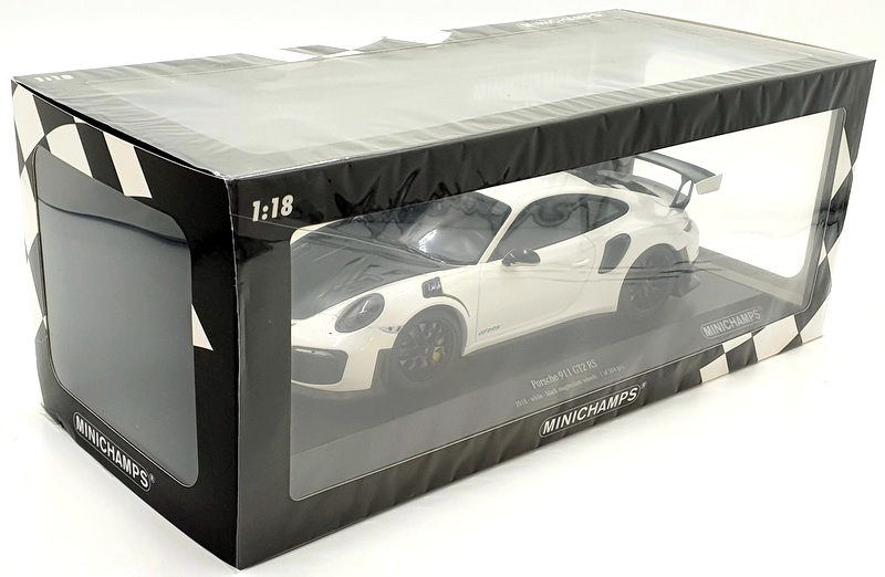 Minichamps 1/18 Scale Diecast 155 068310 - Porsche 911 GT2 RS 2018 White