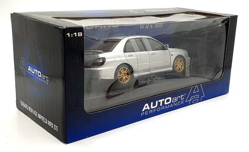 土曜日正午まで出品1/18 AUTOart SUBARU WRX STiパトカー RARE* 1/18 Autoart Subaru Impreza WRX STI Type R Yellow GC8