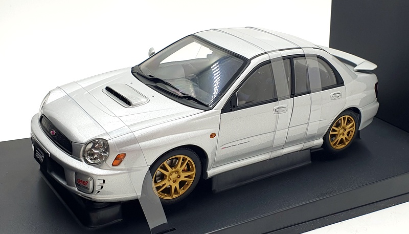 土曜日正午まで出品1/18 AUTOart SUBARU WRX STiパトカー Autoart 1/18 Scale 78641 - Subaru New Age Impreza WRX STI