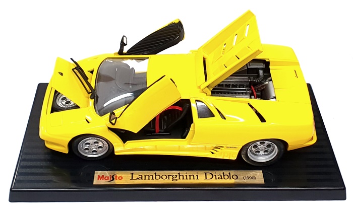 Lamborghini Diablo 1990(bburago) scale 1:18 (Gebraucht) in Meggen für Lamborghini Diablo 1990(bburago) scale 1:18 (Gebraucht) in Meggen für