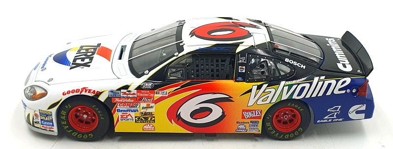 Mark Martin 1/24 #6 Viagra / Salute to you 2005 Ford Taurus