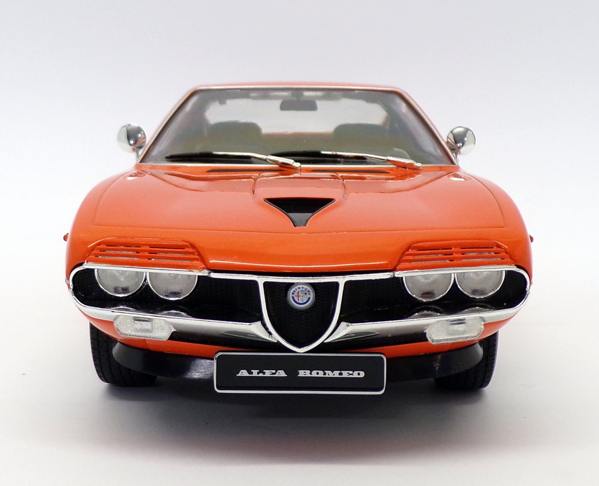 KK Scale 1/18 Scale KKDC180383 - 1970 Alfa Romeo Montreal - Orange