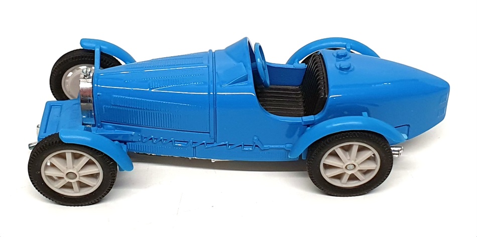 Corgi Appx 10cm Long Diecast C6824D - Bugatti Type 35 - Blue