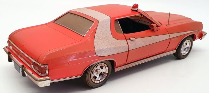 Greenlight 1/24 Scale 84121 - 1976 Ford Gran Torino Starsky & Hutch