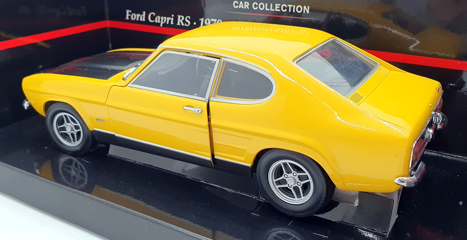 Minichamps 1/18 Scale 150 089070 - '70 Ford Capri RS 2600 - Yellow/Black