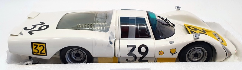 MINICHAMPS Porsche 906C 1:18 シルバー Minichamps 1/18 Scale 100 666132 - 1966 Porsche 906 24 Le