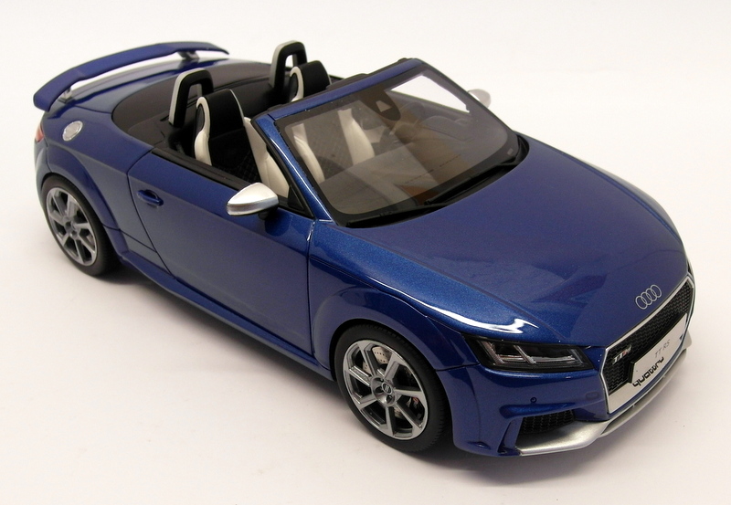 GT Spirit 1/18 Scale Resin - GT209 Audi TT RS Roadster Metallic Blue