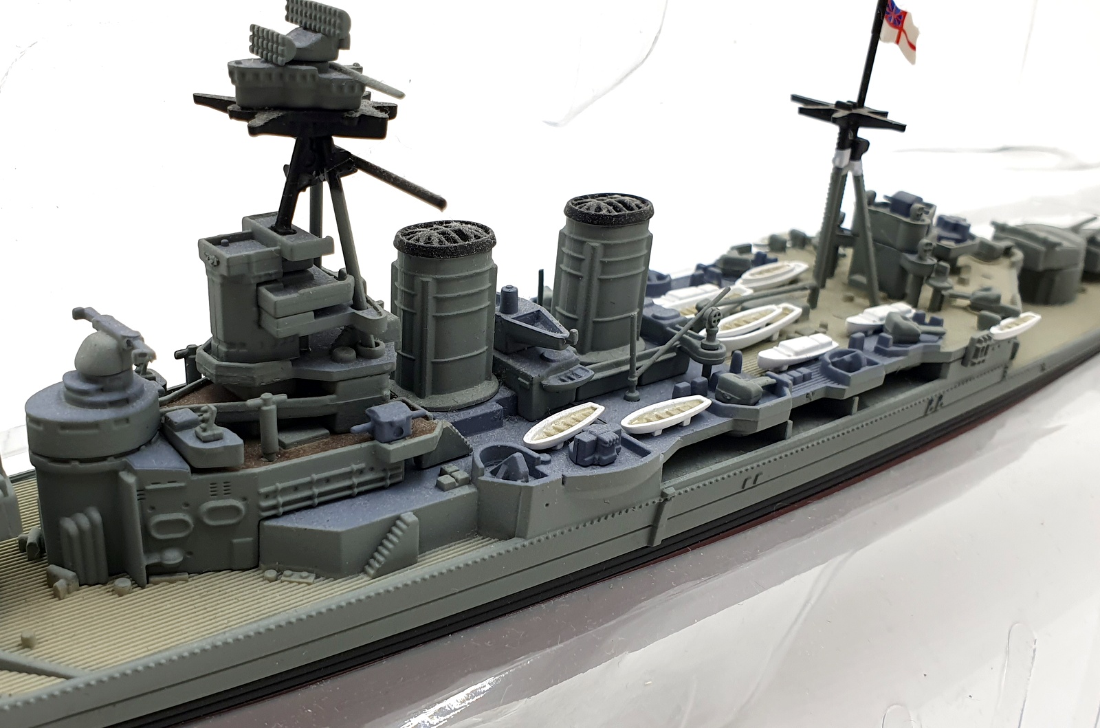 Forces Of Valor 1/700 Scale 86002 - HMS Battlecruiser Hood Denmark Straight 1941