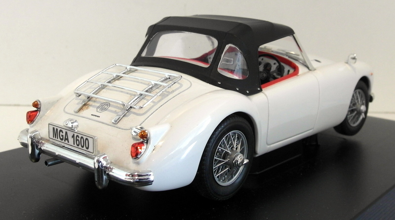 Revell 1/18 Scale Diecast - 08447 MG MGA Roadster Softtop White