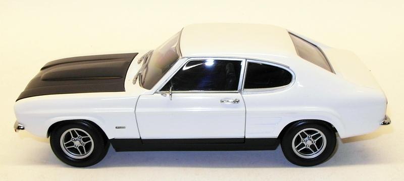 Minichamps 1/18 Scale Model 150 089078 - 1970 Ford Capri I