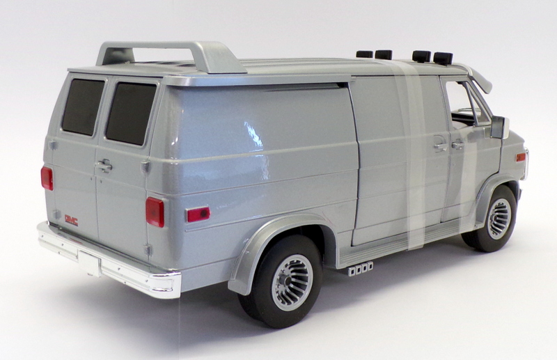 Greenlight 1/18 Scale Diecast 13568 GMC Vandura Silver eBay