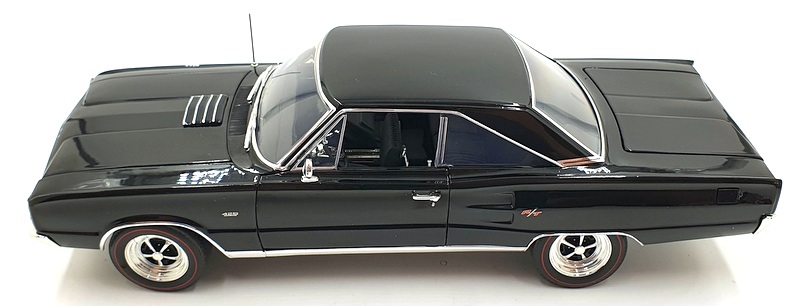 Acme 1/18 Scale Diecast A1806603 - 1967 Dodge Coronet R/T