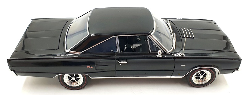 ミニカー Highway61 1967 Dodge Coronet R/T 1:18 1967 Dodge Coronet R/T, Gold/Black 1:18 Diecast Model Car by