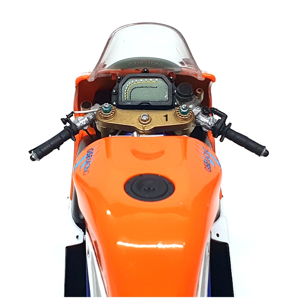 Minichamps 1/12 Scale 122 021200 - Ducati 998 F01 2002