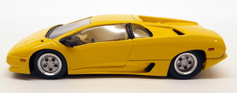 SMTS 1/43 Scale White Metal Built Kit - CL12 Lamborghini Diablo Yellow