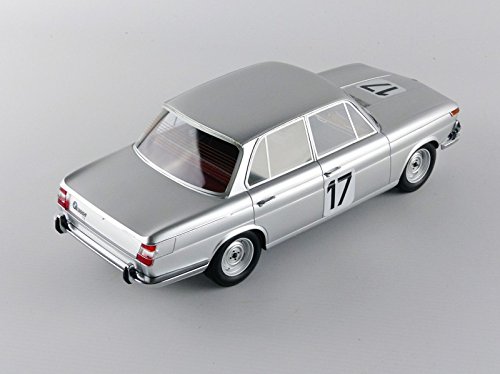 Minichamps 1/18 Scale Resin - 107 662517 BMW 2000 tI Winners 24H Spa 1966