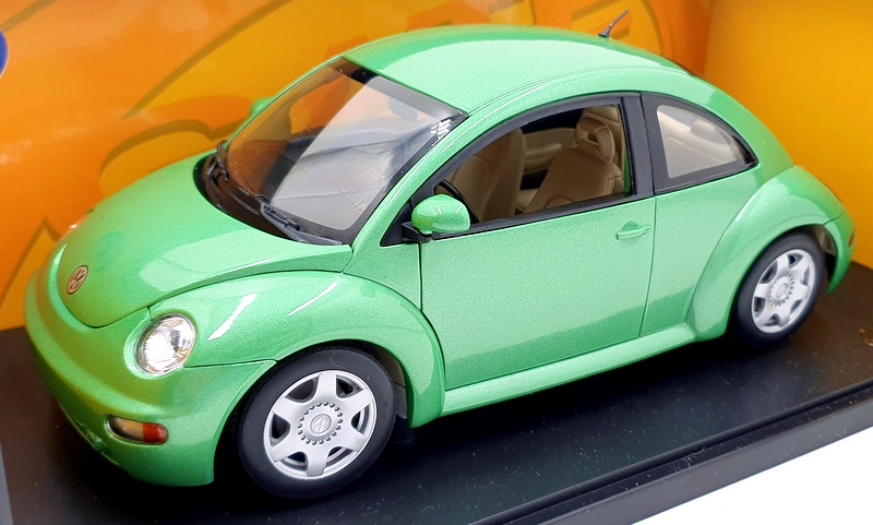 Gate 1/18 Scale Diecast 01032 - VW New Beetle Coupe 1998 - Green