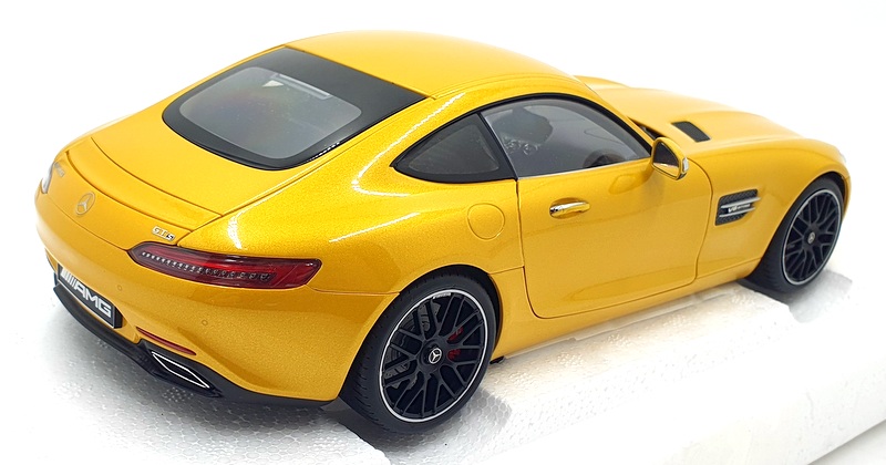 Autoart 1/18 Scale Diecast 76314 - Mercedes-Benz AMG GT S - Yellow