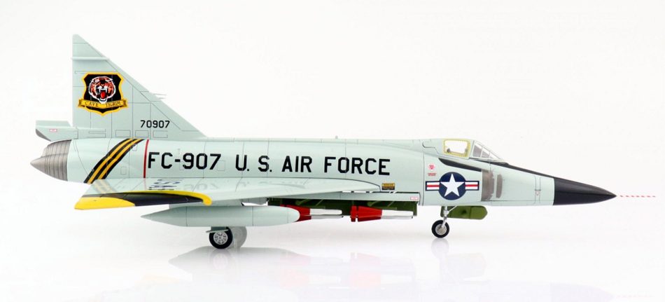 Hobby Master 1/72 Scale HA3114 - Convair F-102A Delta Dagger Aircraft