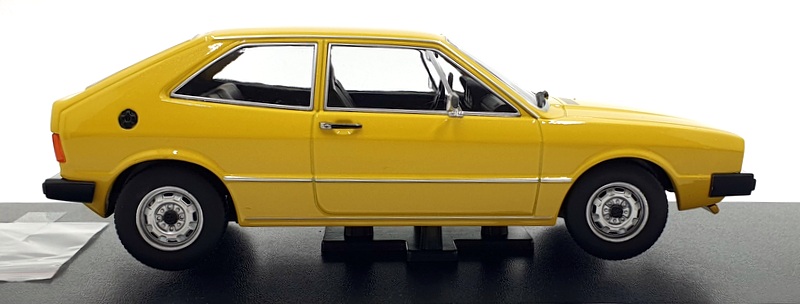KK Scale 1/18 Scale KKDC181373 - 1976 Volkswagen Scirocco TS