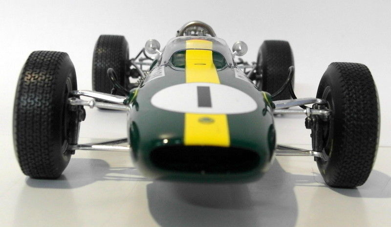 Spark 1/18 Scale Resin 18S067 - Lotus 33 #1 Winner German GP 1965 Jim Clark