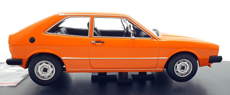 Modellauto VW Scirocco 1 TS 1976 gelb KK-Scale 1:18 Metallmodell (Türen