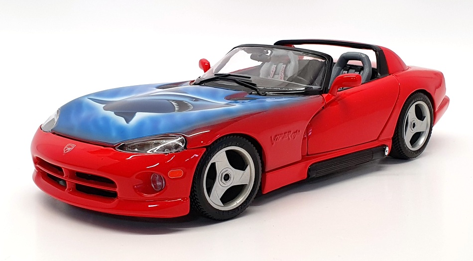 Burago 1/18 Scale Diecast Car 011121N - Dodge Viper RT/10 - Red