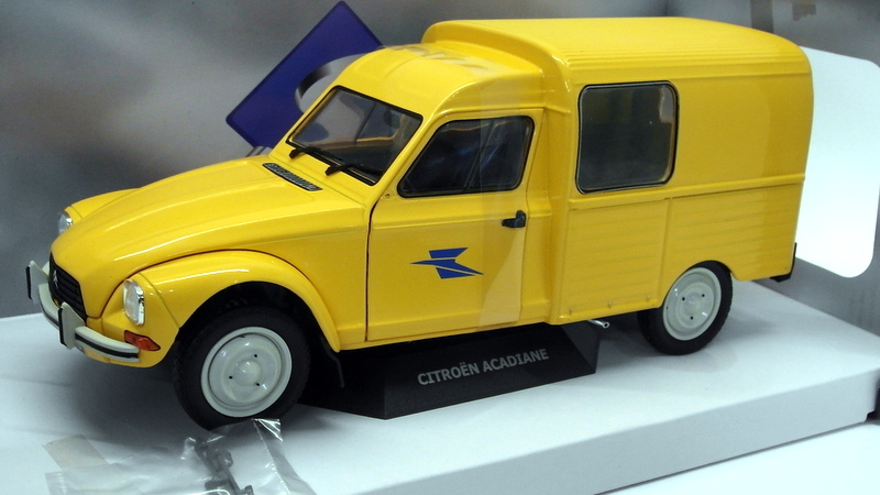 Solido 1/18 Scale Diecast S1800405 - Citroen Acadiane - La Poste