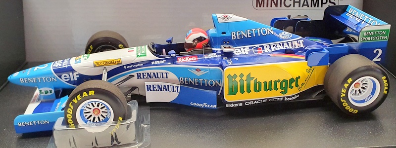 Minichamps 1/18 Scale 110 950802 - Benetton Renault B195 J.Herbert 1st Winner 95