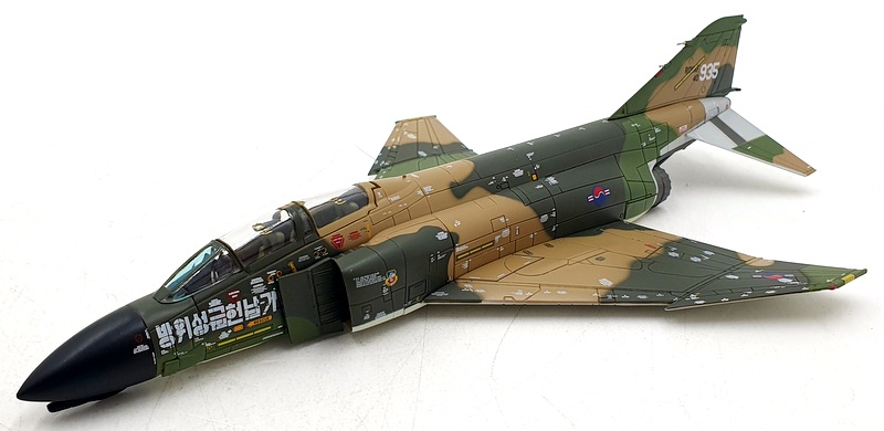 Hobby Master 1/72 Scale HA19019 - McDonnell Douglas F-4