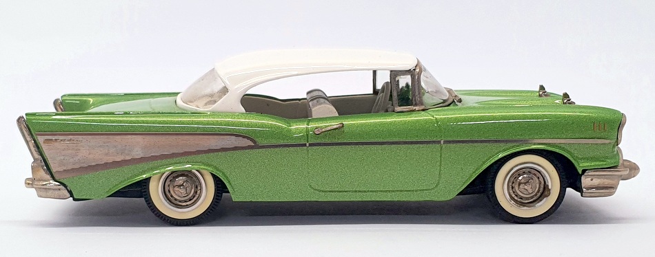 Western Models 1/43 Scale WMS44 - 1957 Chevrolet Bel Air - Met Green/White