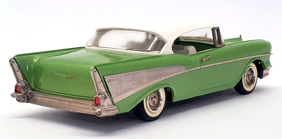 Western Models 1/43 Scale WMS44 - 1957 Chevrolet Bel Air - Met Green/White
