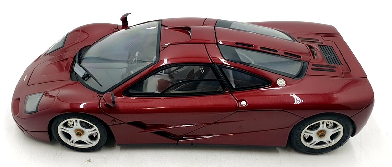 ミニカー 1:12 MINICHAMPS MCLAREN F1 GTR RED RARE! RED 1/12 MINICHAMPS MCLAREN F1 GTR ROADCAR FIRST