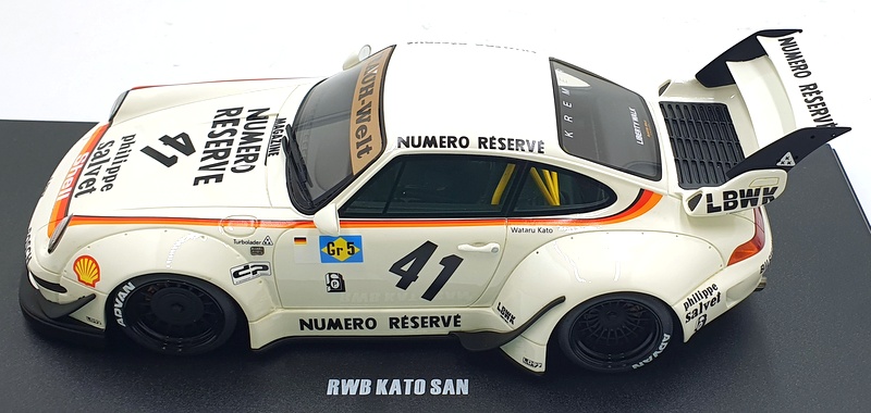 GT Spirit 1/18 Scale Resin GT451 - Porsche 911 RWB Kato San Body Work - White GT Spirit 1/18 Scale Resin GT451 - Porsche 911 RWB Kato San Body Work - White
