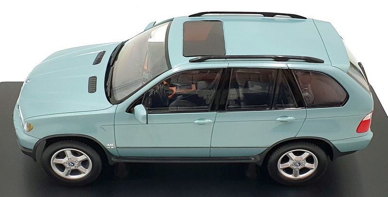 Carson Approx 34cm Long 6623H - BMW X5 - Metallic Green Carson Approx 34cm Long 6623H - BMW X5 - Metallic Green