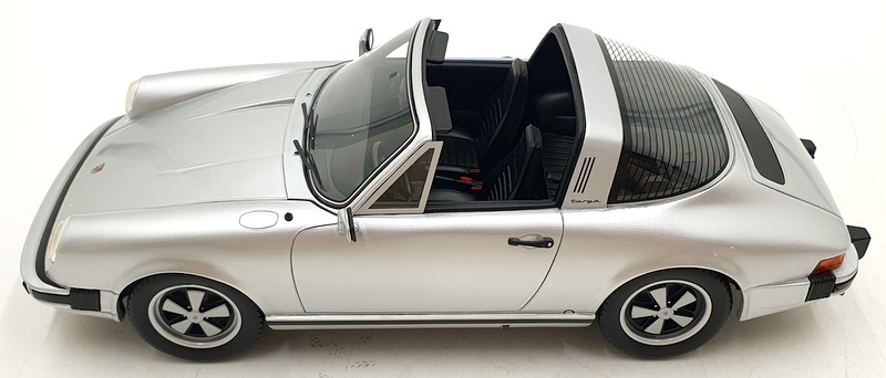 Schuco 1/18 Scale Resin 45 002 9800 - Porsche 911 Targa - Silver