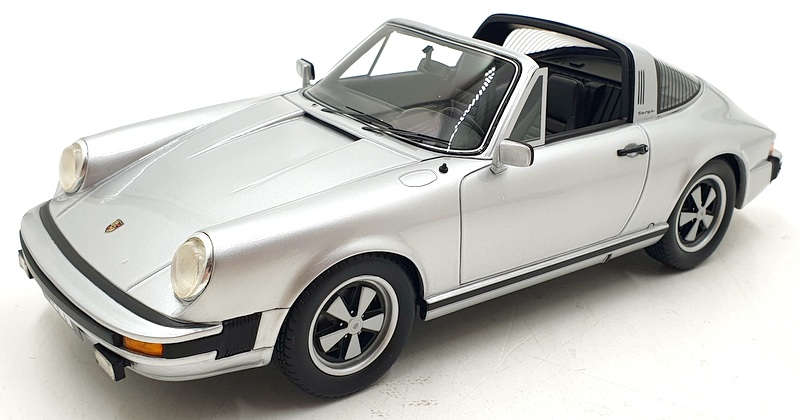 Schuco 1/18 Scale Resin 45 002 9800 - Porsche 911 Targa - Silver