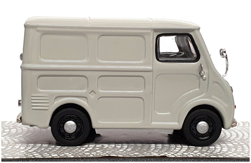 Premium ClassiXXs 1/43 Scale 11100 - Goggomobil TL250 Van - Grey Premium ClassiXXs 1/43 Scale 11100 - Goggomobil TL250 Van - Grey