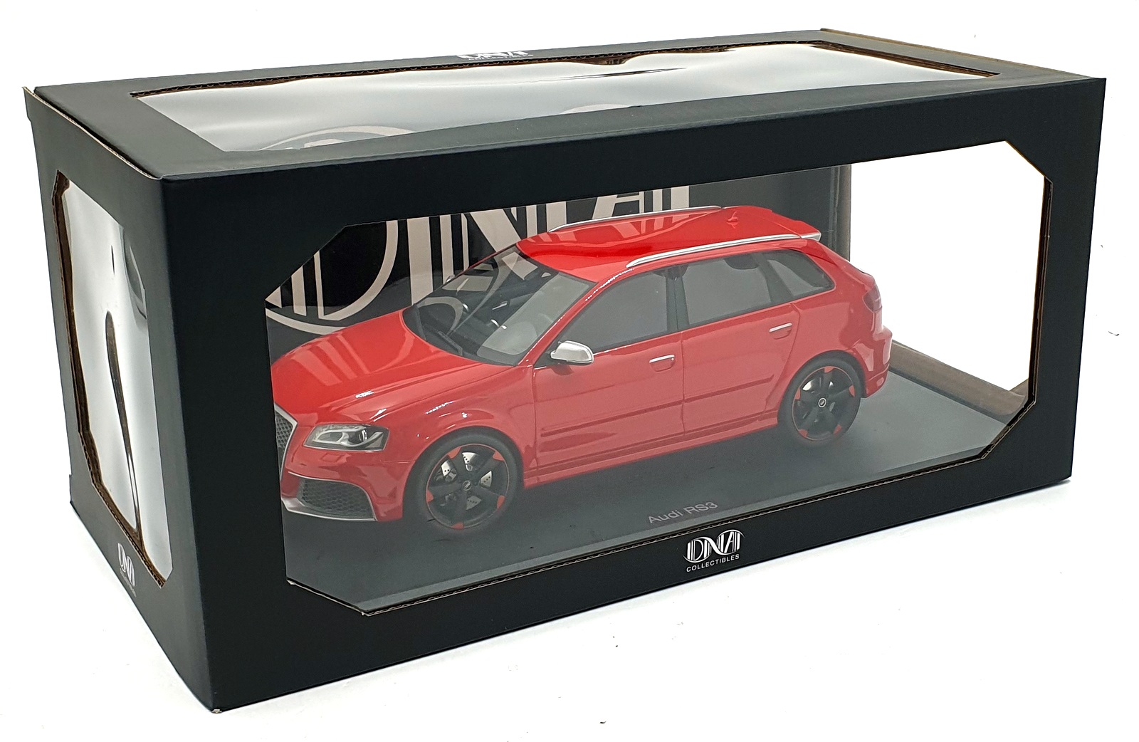 AUDI RS3 TYP 8P 2011 RED BLACK WHEELS DNA DNA000056 1:18 LHD RESINE ROUGE