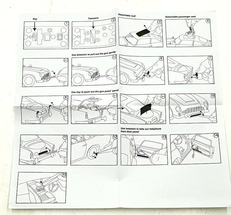 Autoart 1/18 Scale 70296 - Aston Martin DB5 Goldfinger (w/weapons) - Silver