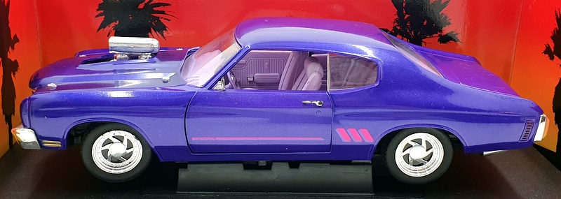 Ertl 1/18 Scale Diecast 7979 - 1970 Chevy Chevelle - Purple