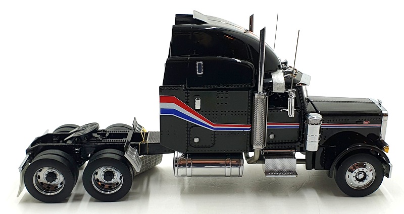 Franklin Mint 1/32 Scale B11TA51 - Peterbilt Truck Tractor Unit - Black