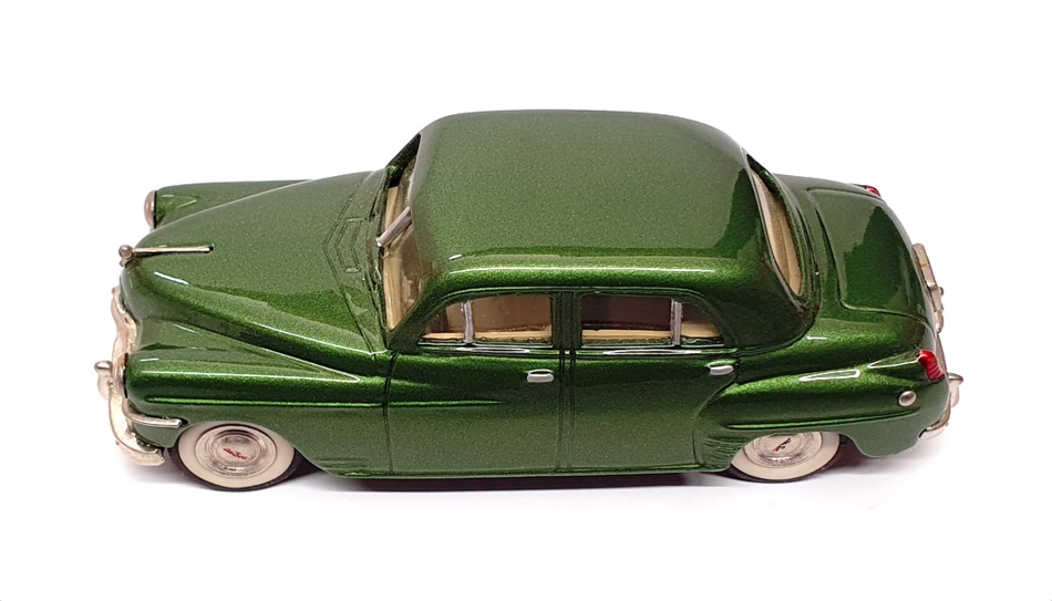 Alloy Forms 1/43 Scale No.1 - 1949 De Soto Custom - Met Green