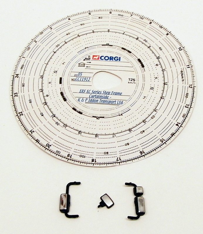 Corgi 1/50 Scale CC11912 - ERF EC Series Step Frame Curtainside - K&P Iddon