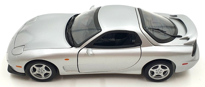 Kyosho 1/18 Scale Diecast 12000 - Mazda RX-7 R-Handle 7009S - Silver