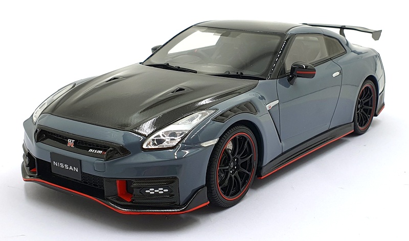 Kyosho 1/18 Scale KSR18061GR - Nissan GT-R Nismo special edition