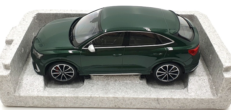 Minichamps 1/18 Scale 155 018102 - Audi RS Q3 Sportback 2019 - Met Green Minichamps 1/18 Scale 155 018102 - Audi RS Q3 Sportback 2019 - Met Green