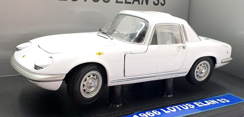 Sunstar 1/18 ロータス エラン S3 クーペ 1966 Sunstar 1/18 - Lotus Elan S3 Coupe 1966 French Blue Diecast